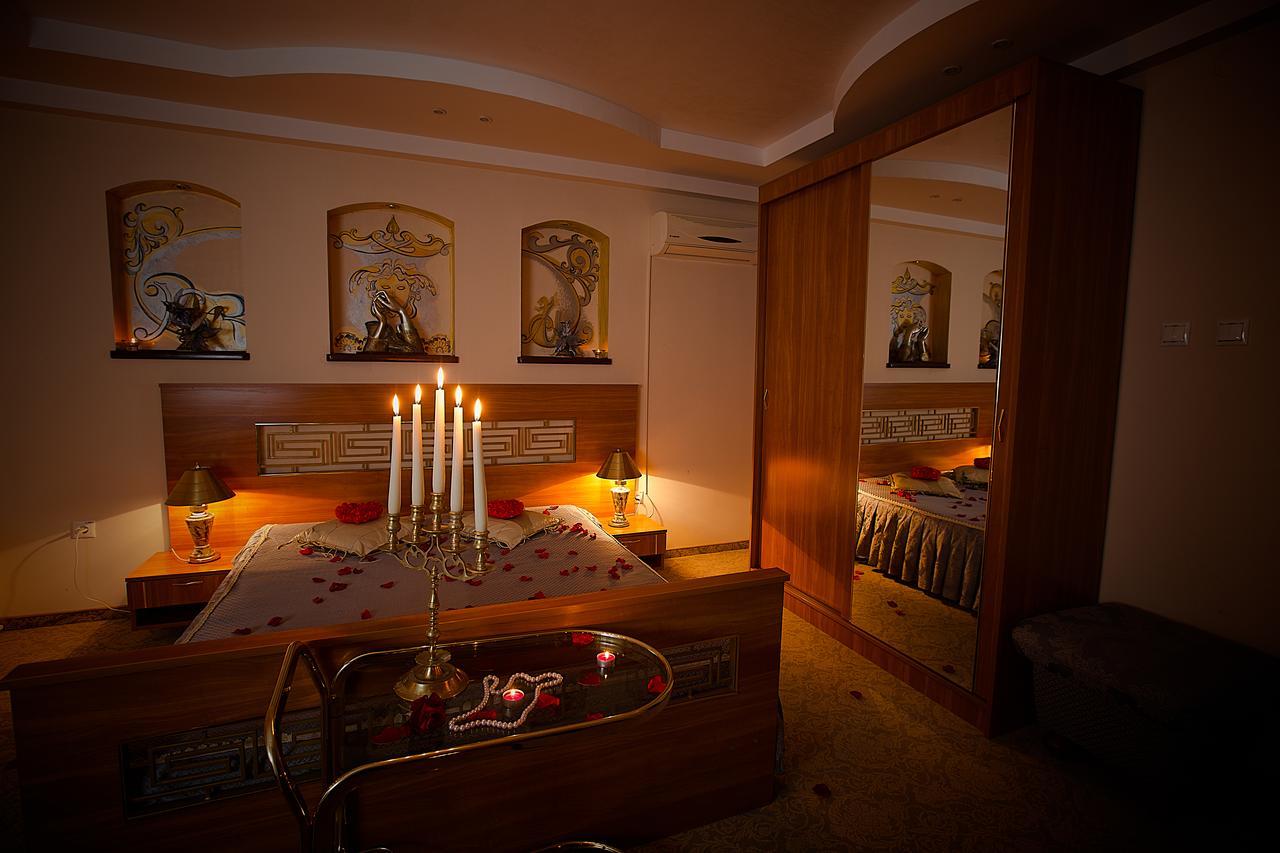 Hotel Roco Izvin Exterior photo