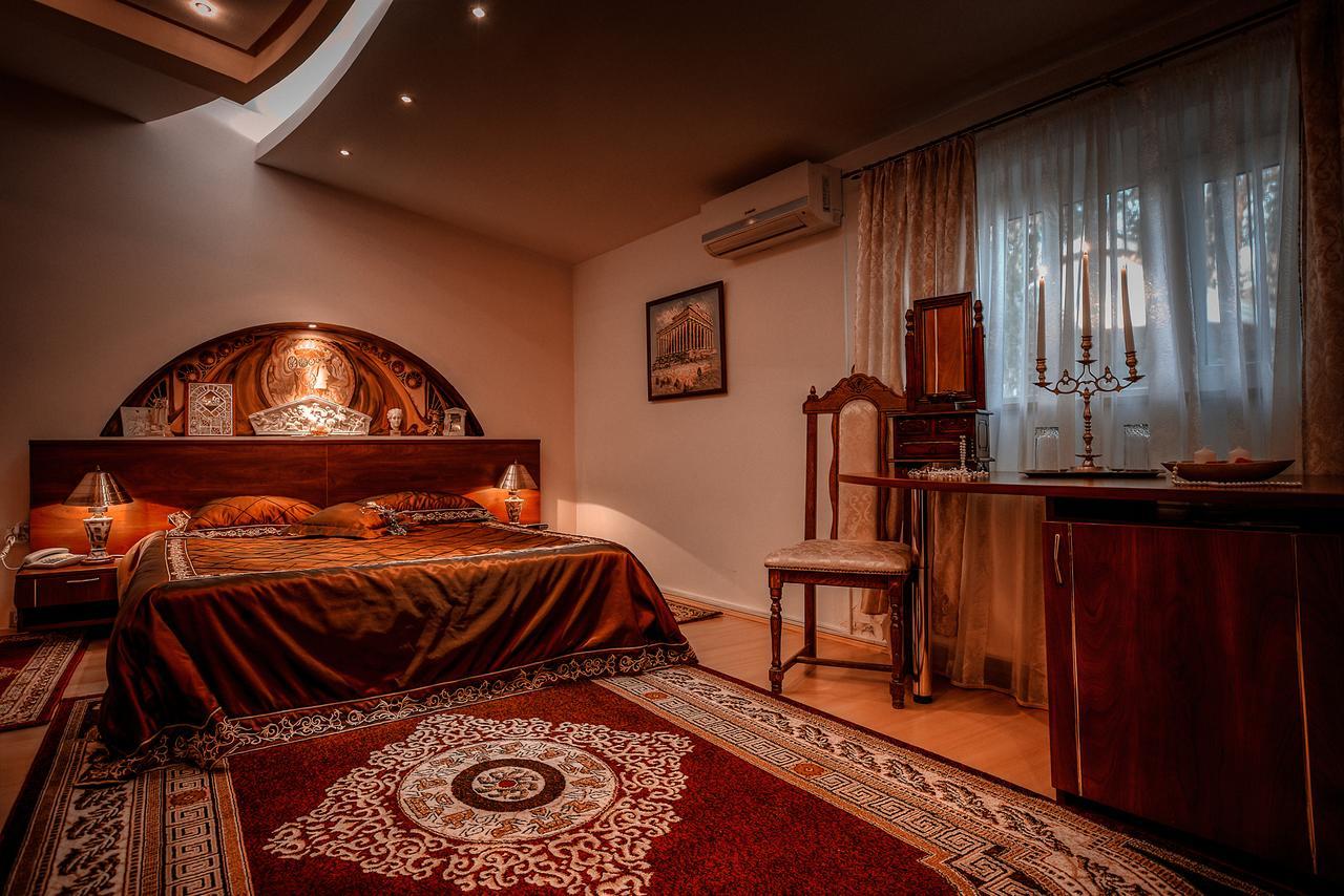Hotel Roco Izvin Exterior photo